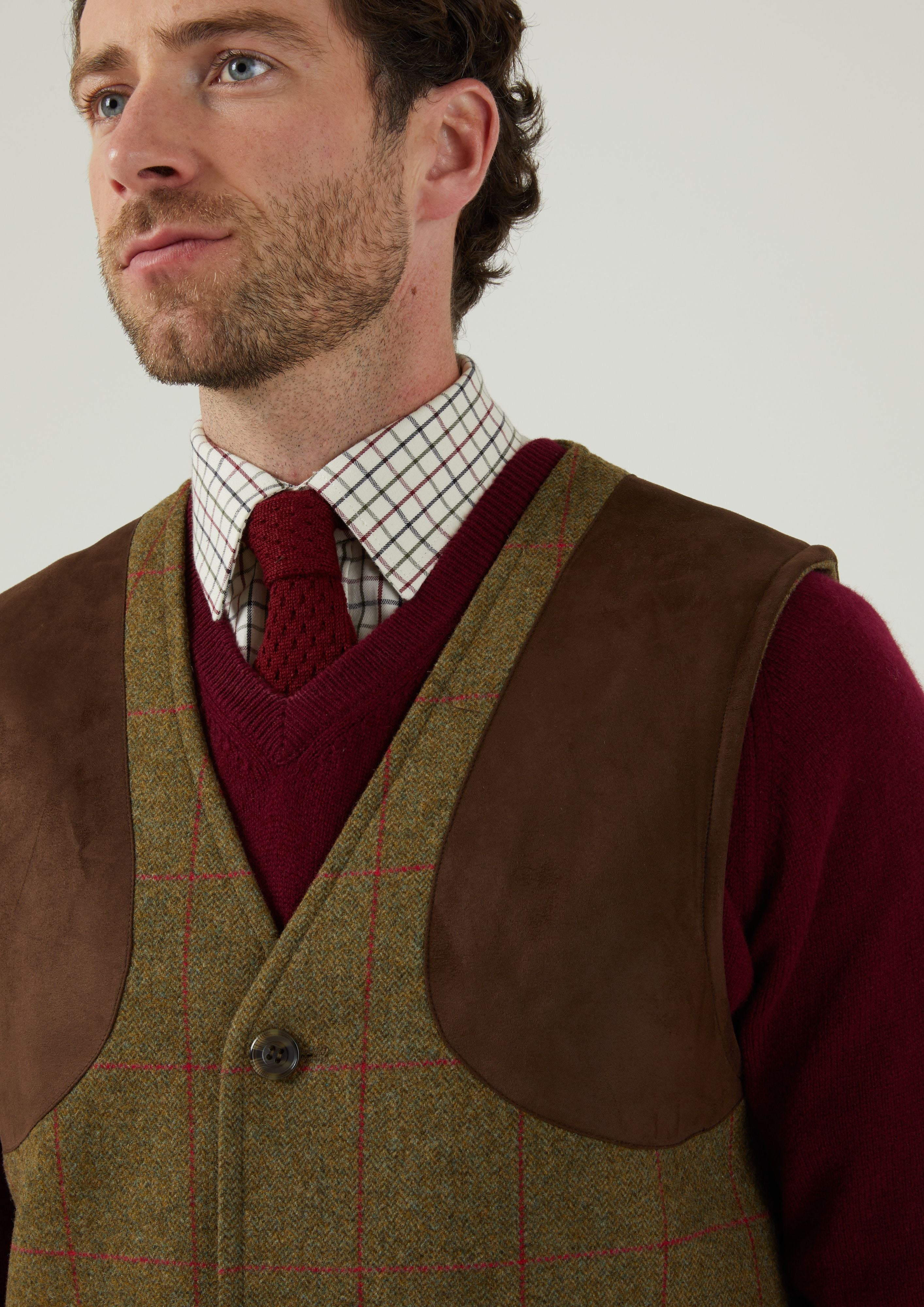 Combrook Men s Shooting Waistcoat in Sage Alan Paine UK