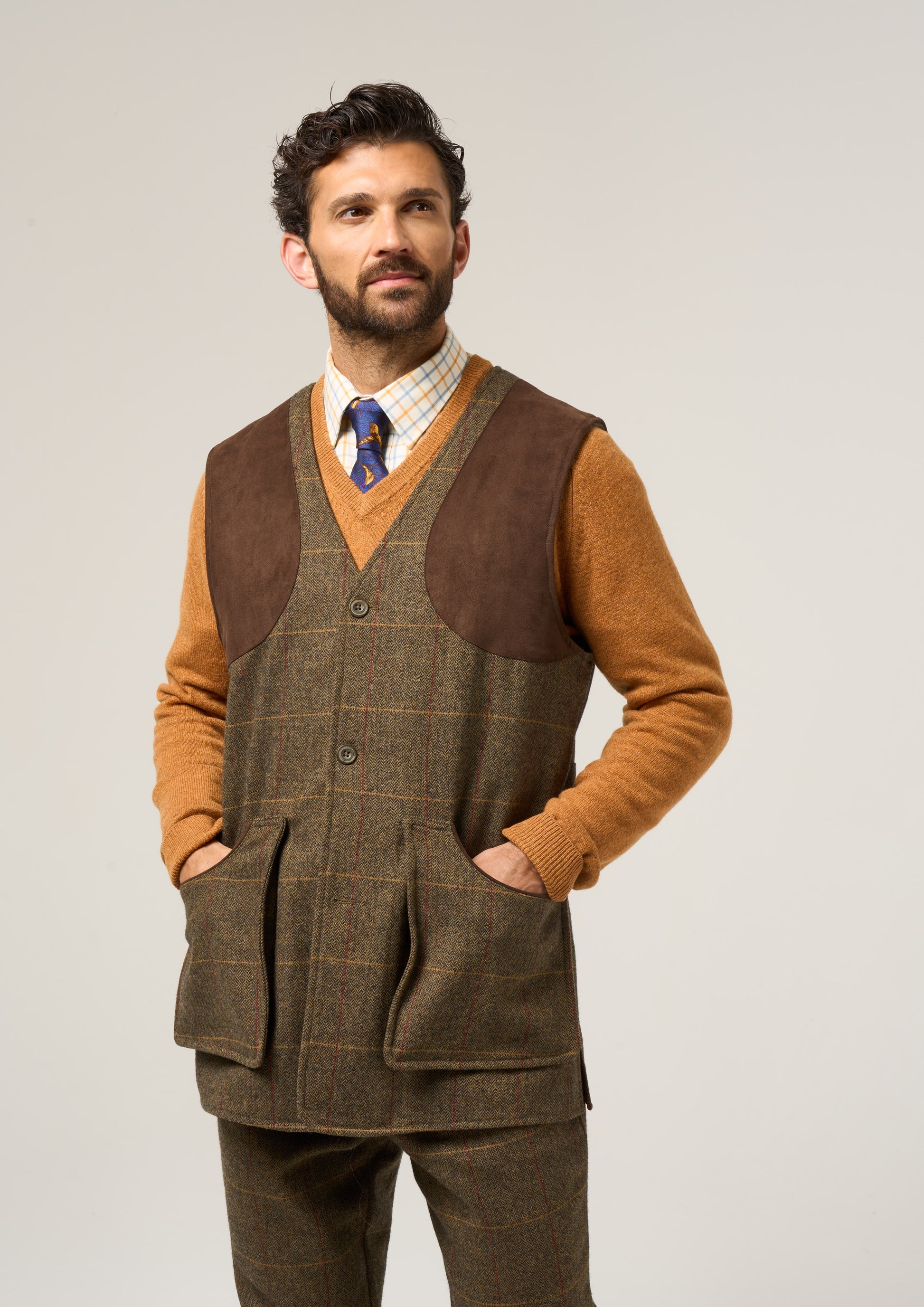 Combrook Men's Tweed Shooting Waistcoat in Teak