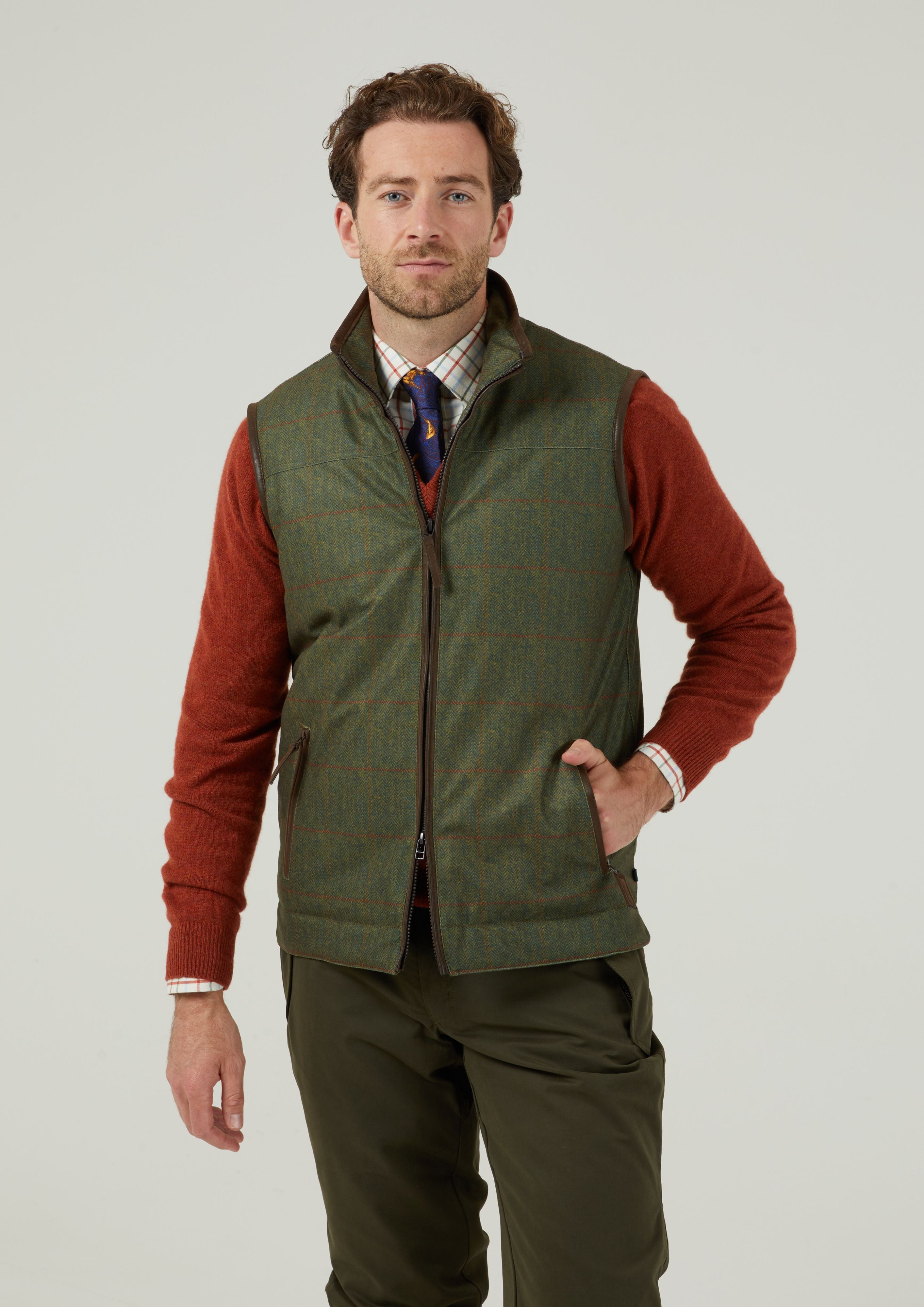 Didsmere Men s Technical Tweed Gilet In Olive Regular Fit