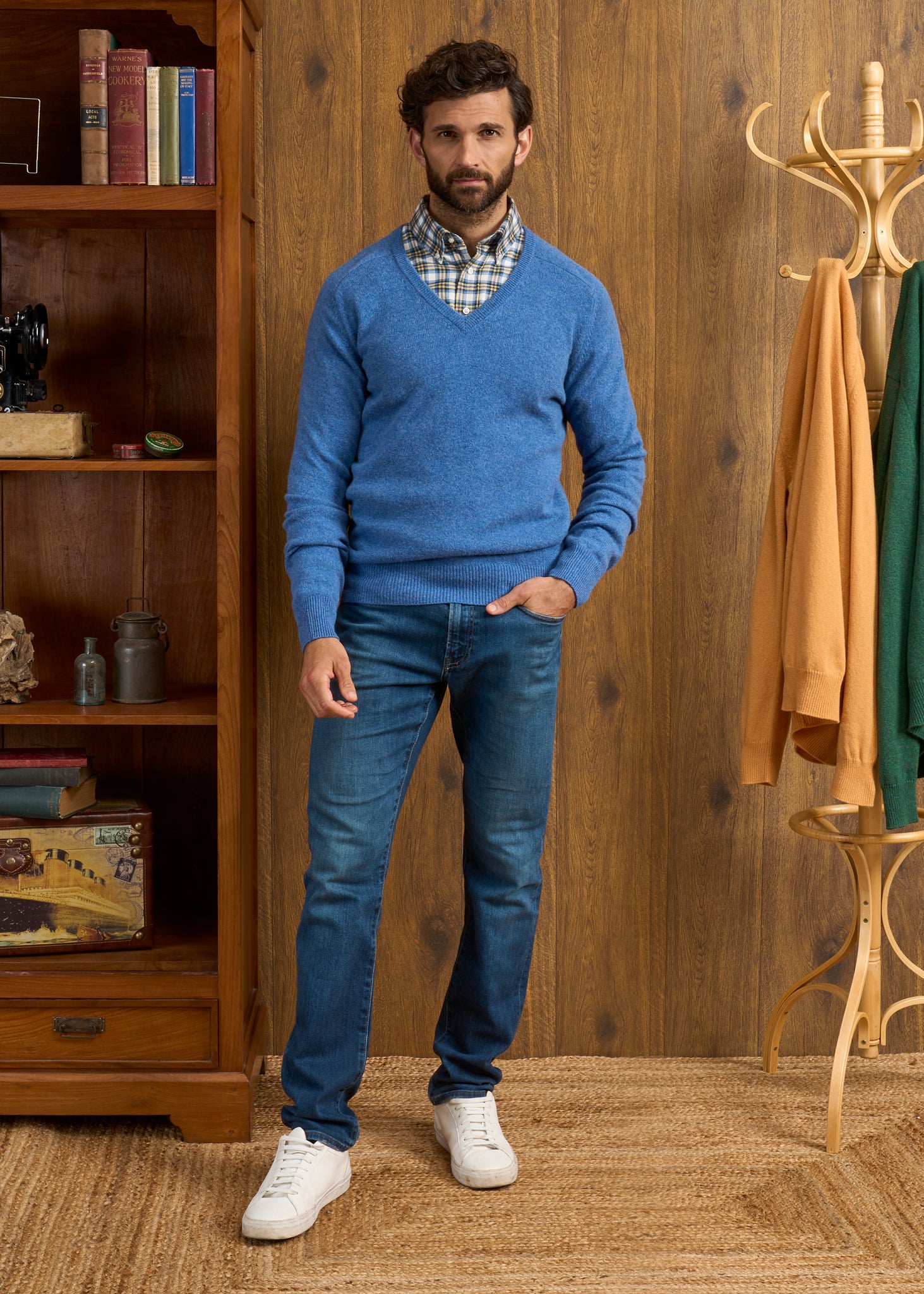 Hampshire Lambswool Jumper in Jeans