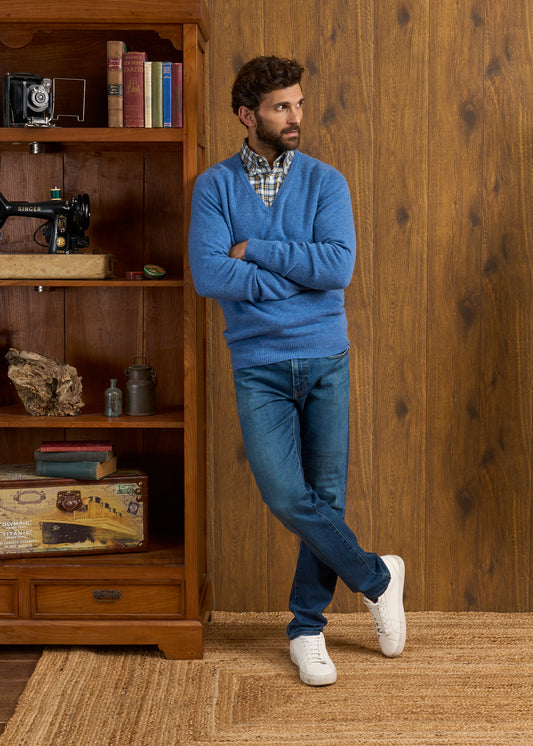 Hampshire Lambswool Jumper in Jeans