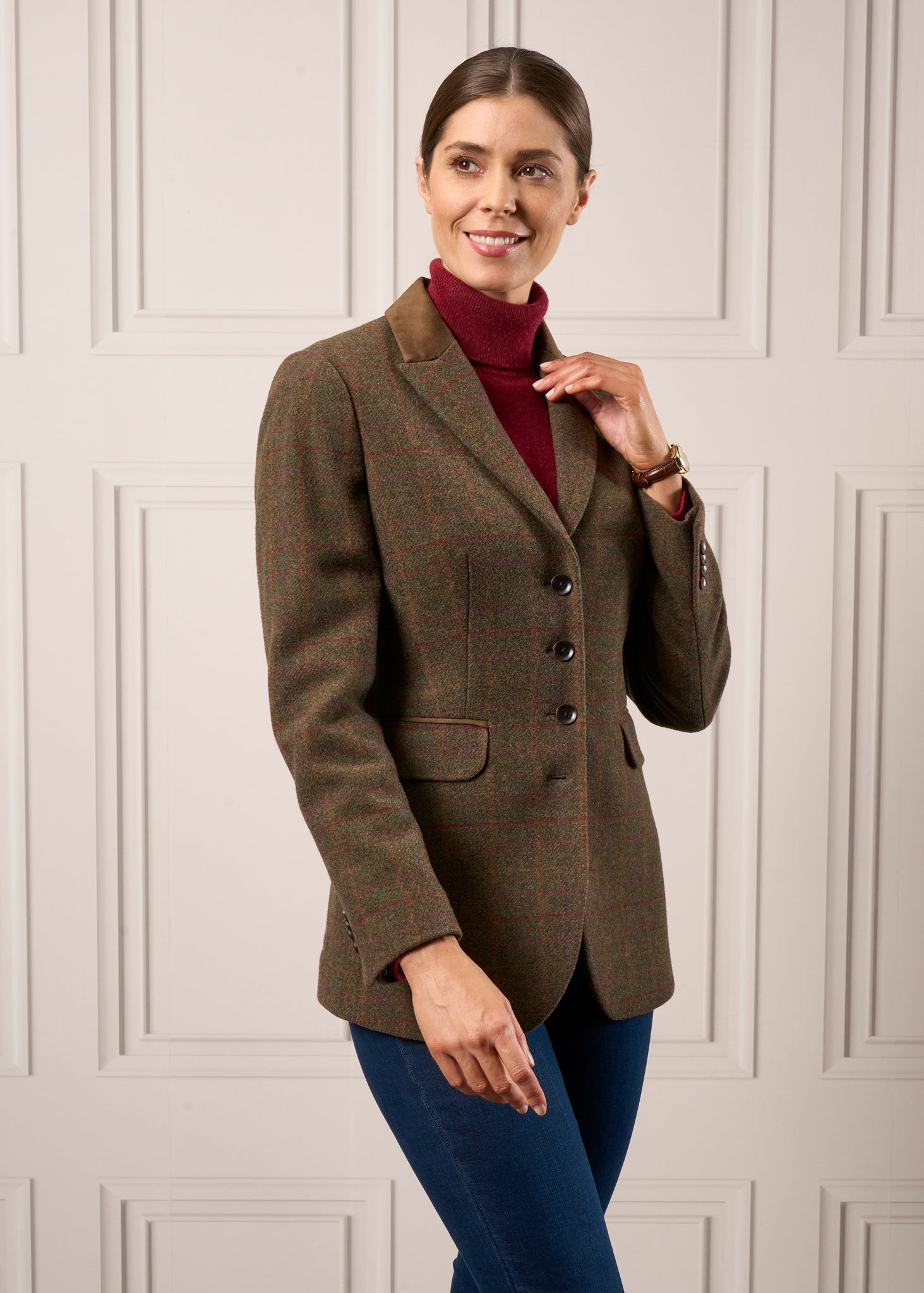 Surrey Ladies Tweed Blazer In Hemlock Alan Paine UK