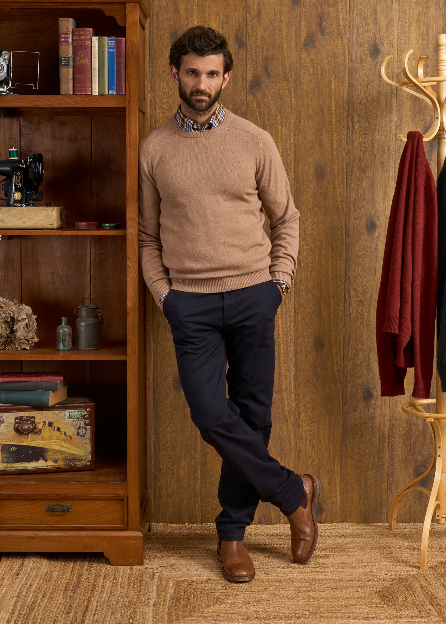 Lenzie Lambswool Crew Neck Jumper In Camel Alan Paine UK