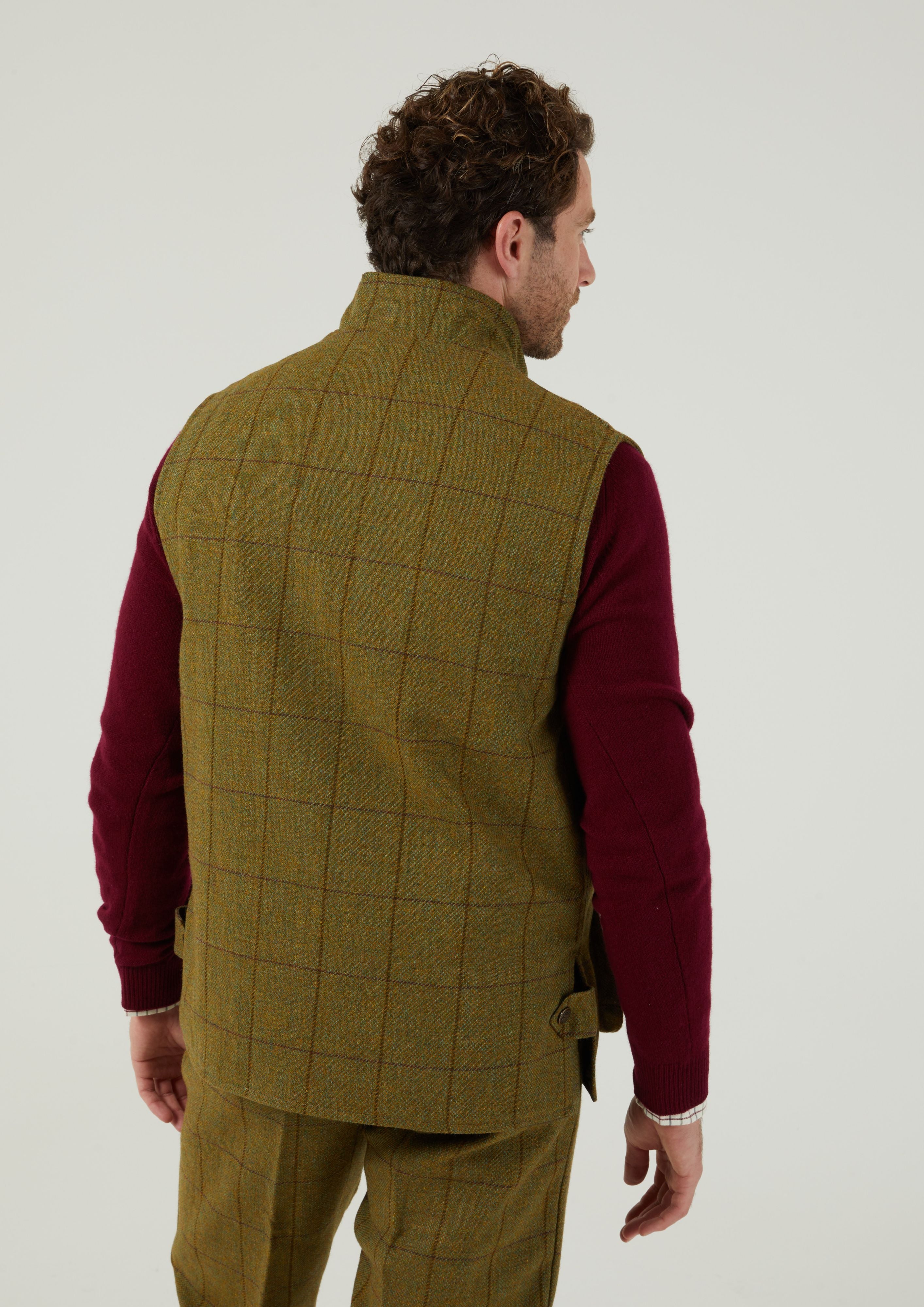 Rutland Men s Tweed Waistcoat In Lichen Alan Paine UK