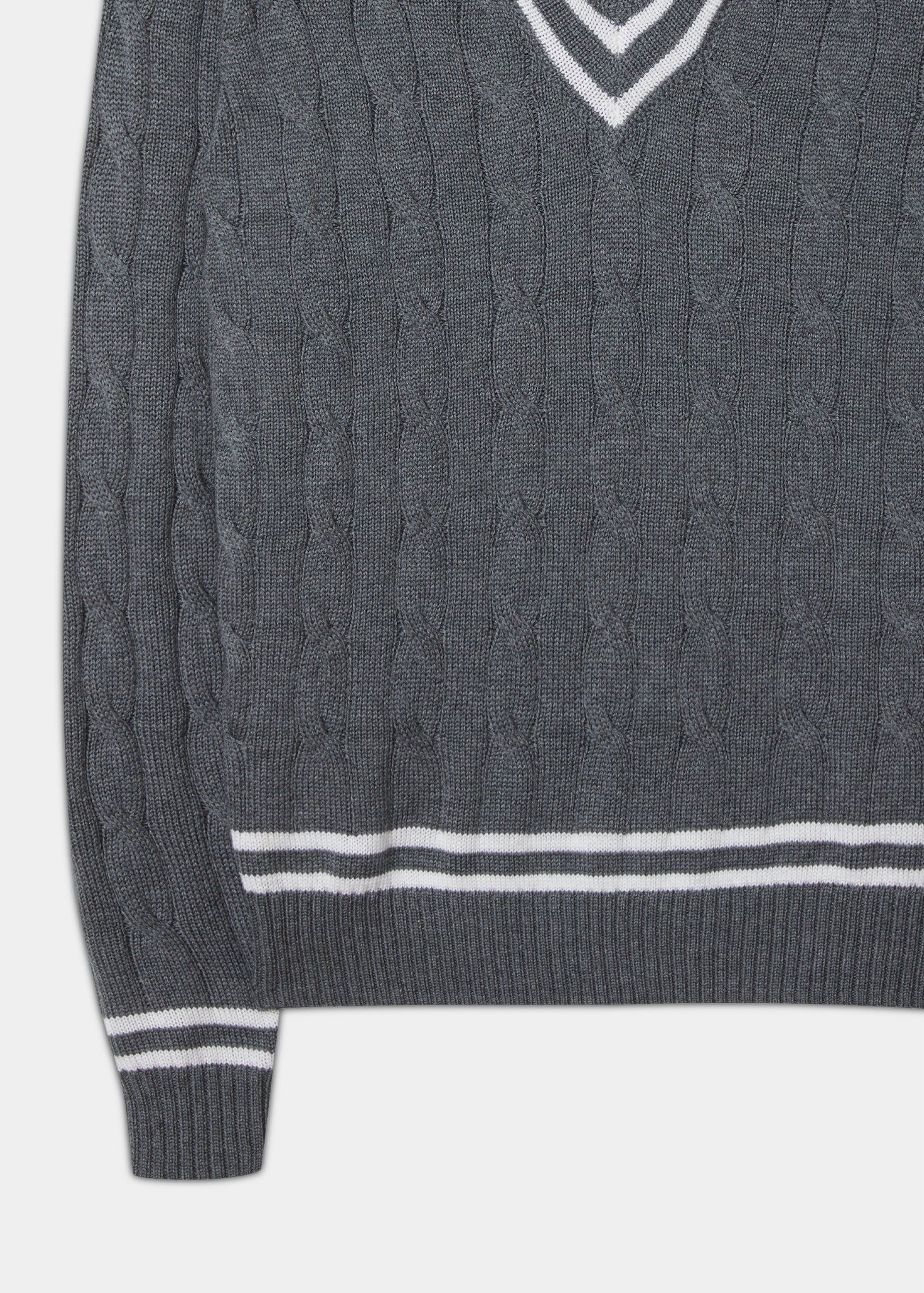 Grafton Men's Grey Merino Wool Cable Cricket Jumper - Regular Fit