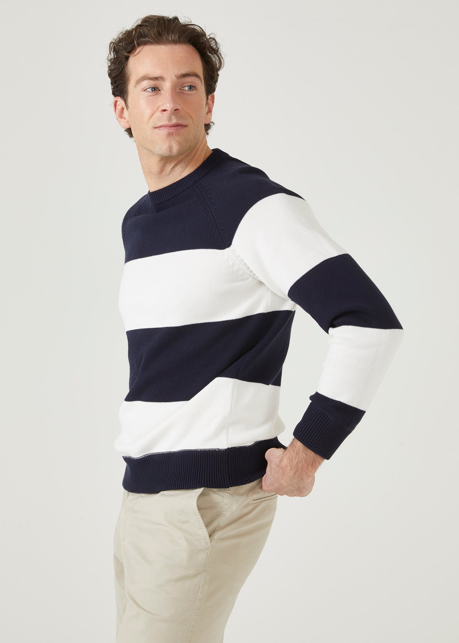 Plumstead Men's Crew Neck Jumper Dark Navy & Ecru – Alan Paine UK